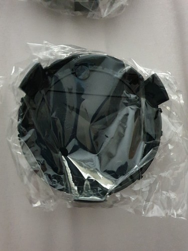 mercedes wheel centre caps - Picture 3 of 5
