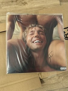 セール中…トロイ・シヴァン直筆サイン入り超特大写真…Troye Sivan Troye Sivan Signed | eBay