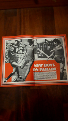 OFFICIAL PROGRAMME LIVERPOOL Vs DEFENDING CHAMPS ASTON VILLA  SEPT 1981  DIV. 1
