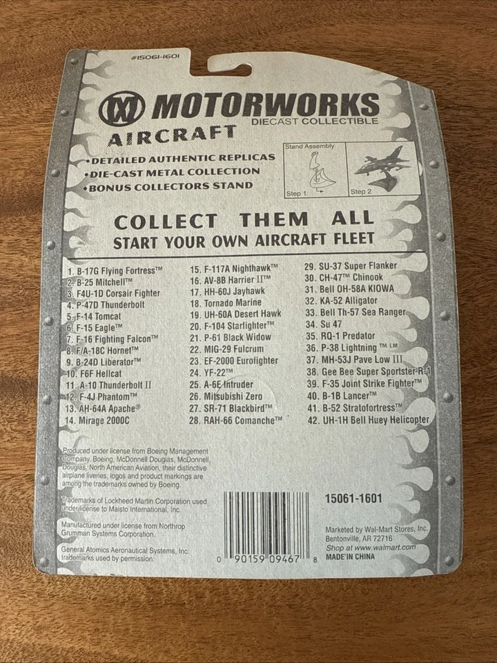 Maisto SR-71 Blackbird литой коллекционный самолет со стойкой новый - Изображение 2 из 2