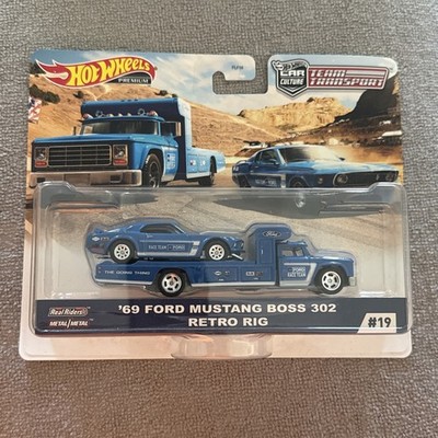 Hot Wheels 69 Ford Mustang Boss 302 Retro Rig - Team  Transport #19 FANTASTIC !