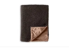 Hudson Park Collection Teddy Throw 50in*70in(127cm*178cm)