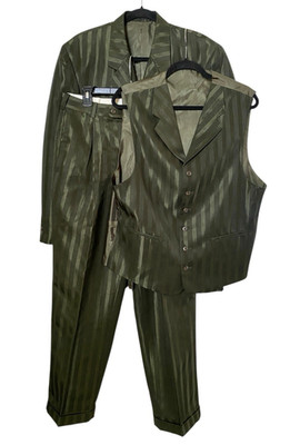 Vintage Falcone Mens Olive Green Striped 3 Piece Suit 40R Blazer 40 x 33 Pants