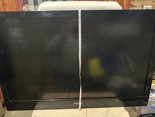 Insignia flat-screen television Measurements In Photo NS-42L780A12