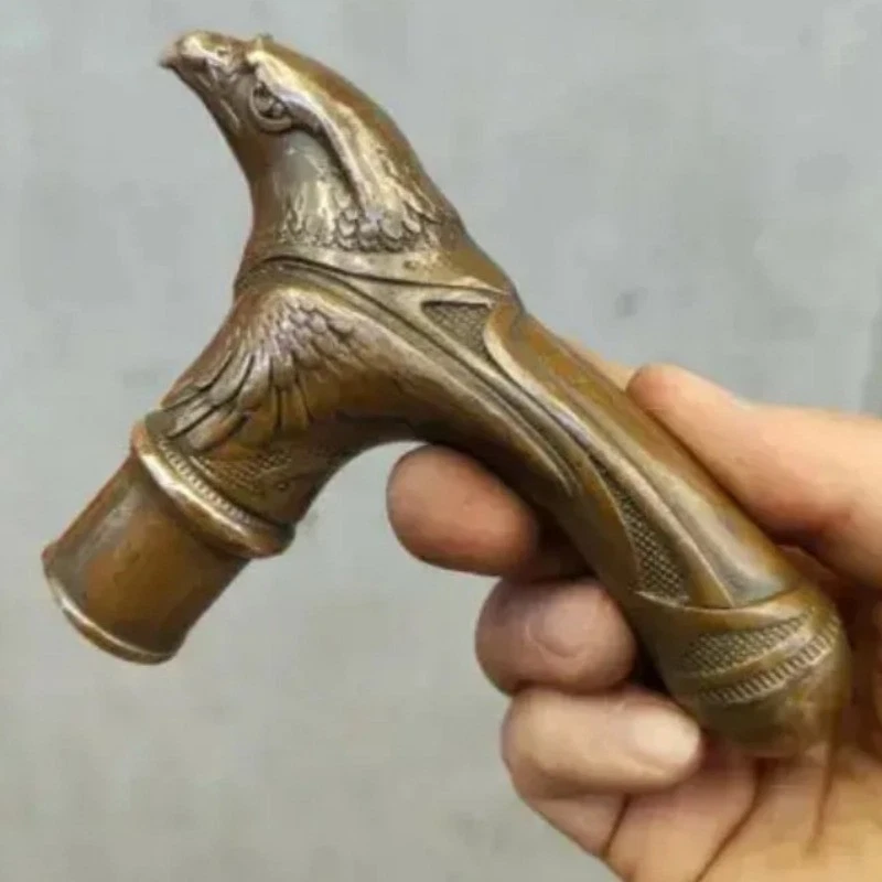 Antiguo bronce tallado a mano estatuas de águila bastón cabeza accesorios para el hogar  Foto 3 de 4