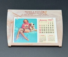 1981 Brown & Bigelow Elvgren Pin-Up Desk Calendar in Plastic Holder w Box 4.5x6