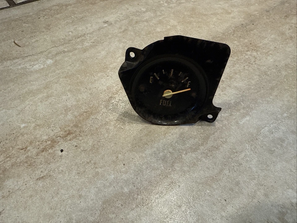 81-87 Squarebody CHEVY GMC TRUCK SMALL Gas Fuel GAUGE OEM C10 K5 C/K BLAZER GM - Image 4 of 4