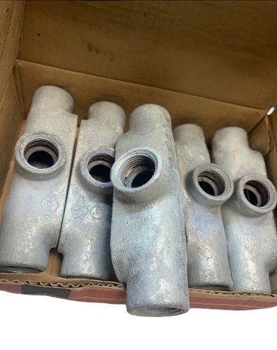 Efcorlet 70-77 3/4" Threaded Rigid Conduit Hot Dip Galvanized (LOT OF 5) *SALE* - Picture 4 of 5