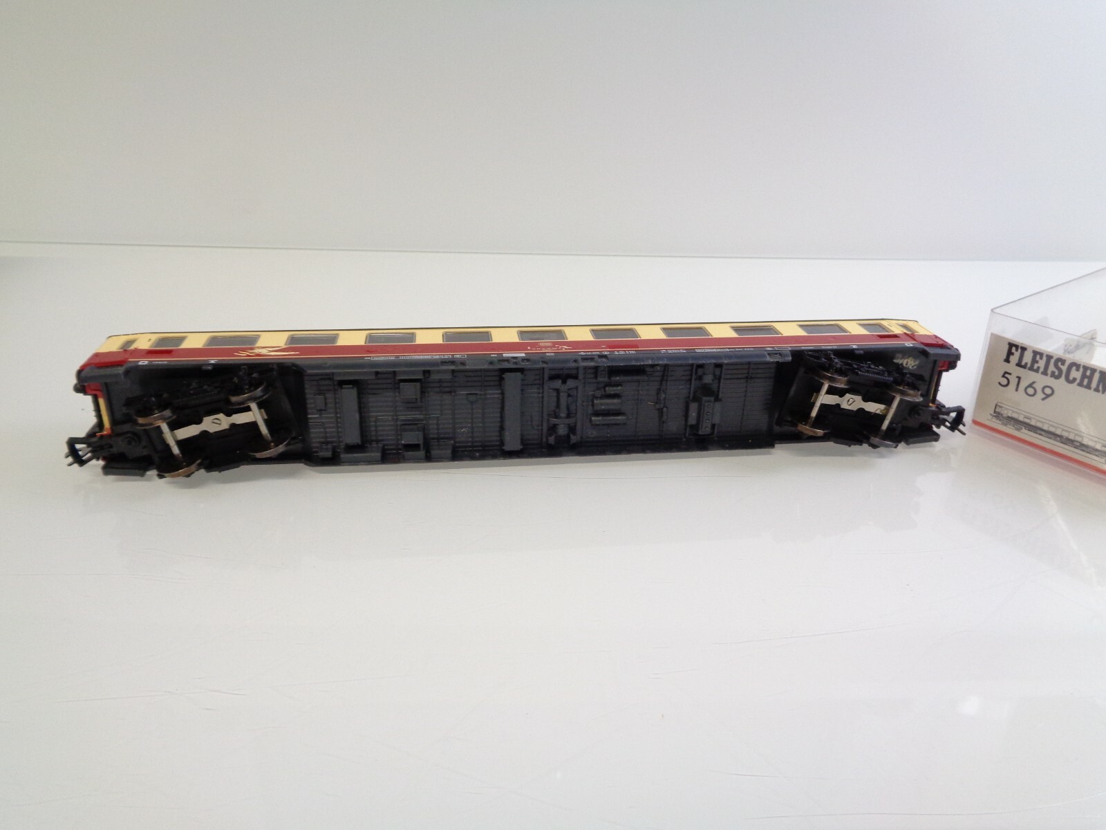 Fleischmann H0 5169 Personenwagen 1. Kl. der DB in OVP GS4921 | eBay