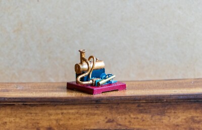 Miniatur-Mamod-Dampfmaschine Puppenhaus IRM007 im Maßstab 1:12