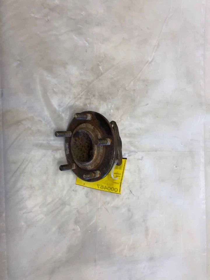 1995-2005 MITSUBISHI GALANT Rolamento de cubo de roda traseira Raer lado esquerdo do motorista LH Usado - Imagem 2 de 4