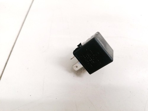 Mercedes-Benz A-CLASS 2001 Relay module A0025421319, V23134-B52-X3 #1265163-10