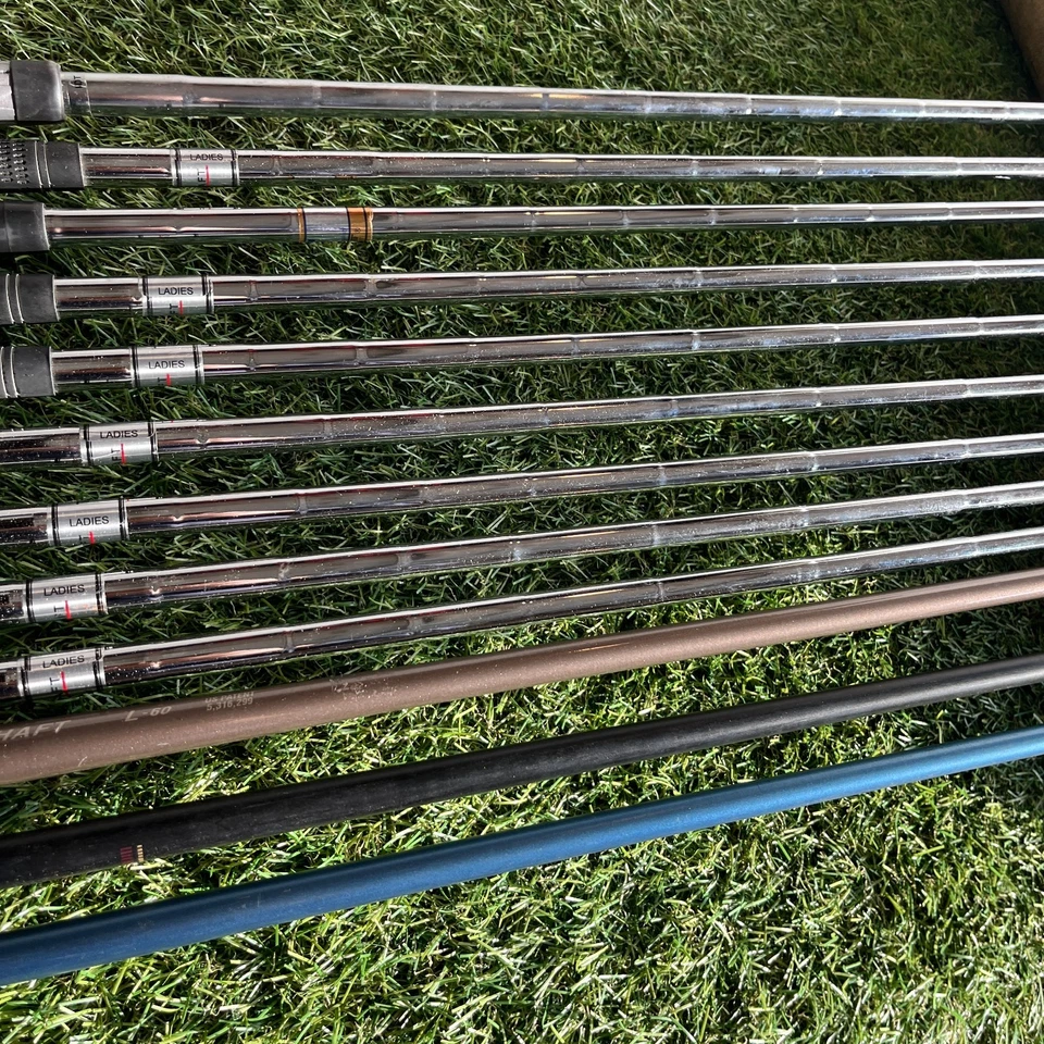 Juego completo de palos de golf Taylormade XPC Wilson Tour Craft Flex para dama y mujer Foto 2 de 4