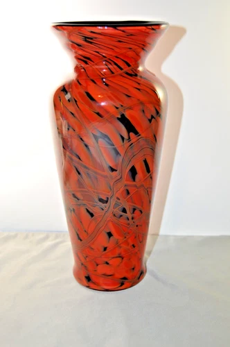 Frank Workman Fenton Studio Art Glass  Lava Flow Vase FLW 8620 B5, 155/450