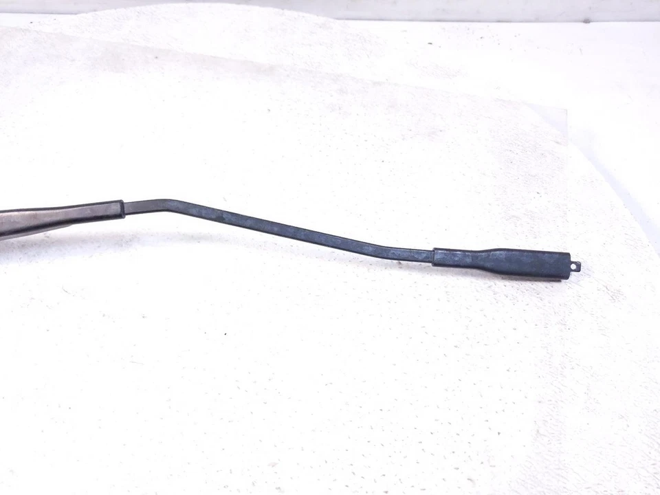 Brazo limpiaparabrisas pasajero derecho Ford Explorer 2020-2025 Lb5z-17526-A Foto 4 de 4