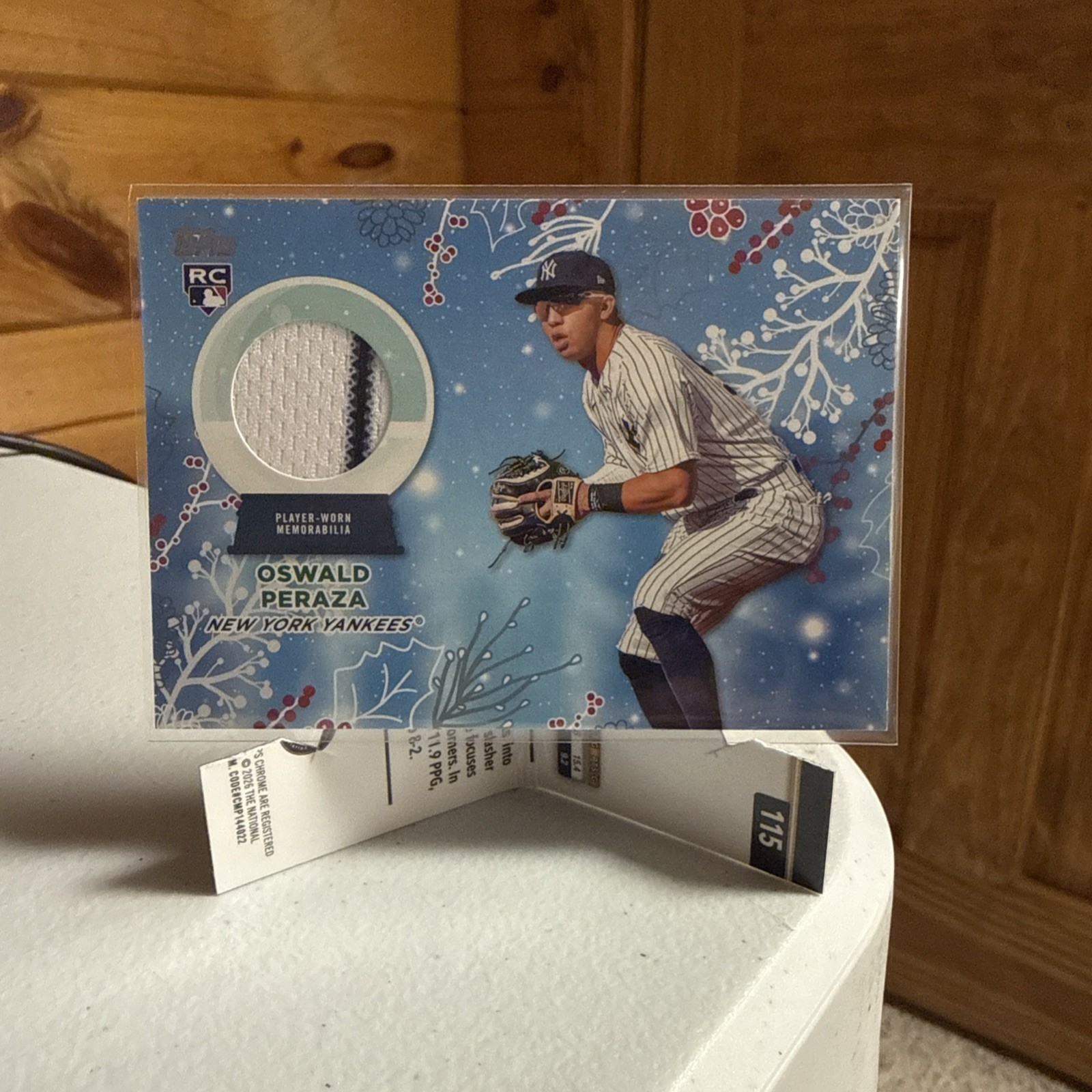 2023 Topps Holiday Oswaldo Cabrera (Relics) RC-OCA Yankees