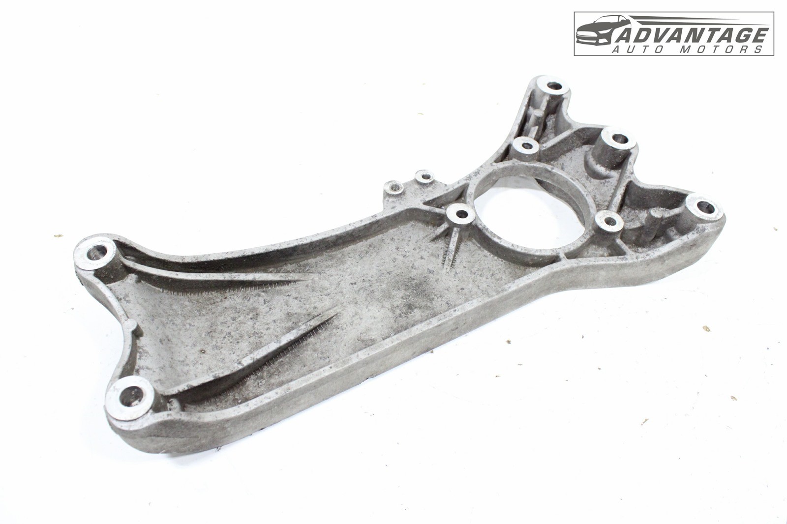 2014-22 MASERATI QUATTROPORTE AWD TRANSMISSION GEARBOX MOUNT SUPPORT BRACKET OEM