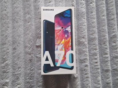 Samsung Galaxy A70 SM-A705F - 128GB - Schwarz (Ohne Simlock) gut gebraucht - OVP