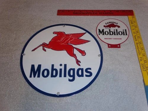 VINTAGE MOBIL MOBILGAS PEGASUS HORSE 11 3/4" PORCELAIN METAL GASOLINE & OIL SIGN