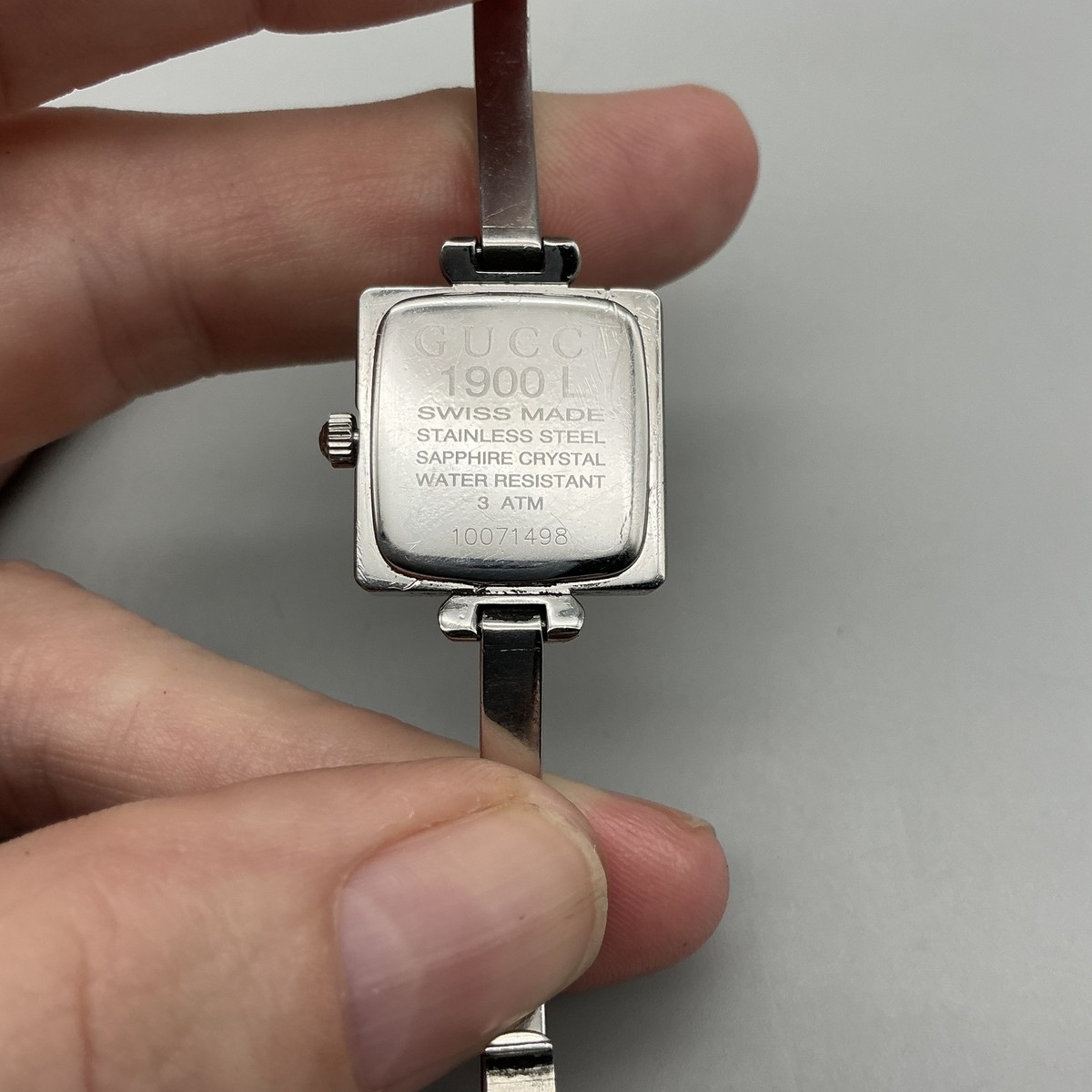 Vintage Gucci 1000.06 Silver Tone Bangle Watch Swiss Made Working New Battery Gucci Womens Watch 19mm Silver Tone Stainless Bangle 1900 L  main image 3