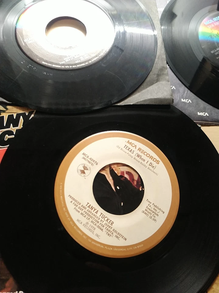 Tanya Tucker Vinyl Records 45 Rpm Lot. Country Music. - Image 3 of 4