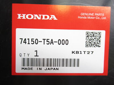 Genuine OEM Honda 74150-T5A-000 Driver LH Front Fender Liner 2015