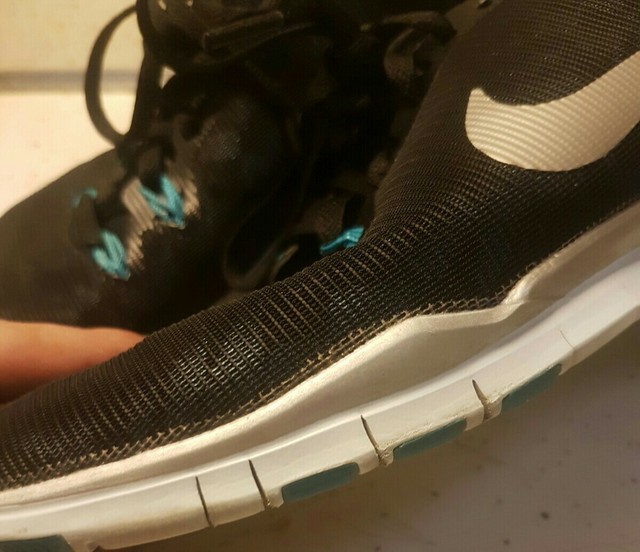 nike 806277 001