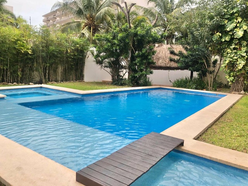 EN RENTA BONITO DEPARTAMENTO EN EXCLUSIVO RESIDENCIAL ARRECIFE ZONA CENTRO CANCUN