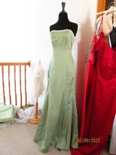 BRAND NEW WOMEN DRESS, READY TO SHIP, GREEN DRESS, SATIN  DRESS, SIZE 6