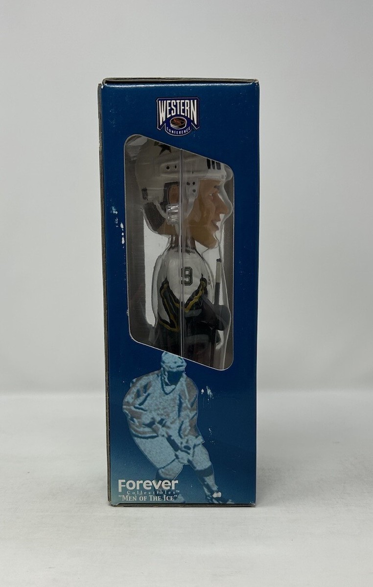 Mike Modano Dallas Stars NHL “Men Of The Ice” Bobblehead