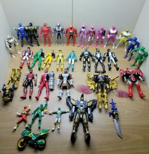 Mighty Morphin Power Rangers Bandai Lot of 31 Action Figures Years 2002/04/05/06