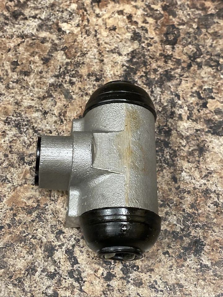 Raybestos WC37566~Cilindro de rueda para 79-80 Mazda RX-7 y 79-81 GLC~¡ENVÍO GRATUITO! Foto 3 de 4