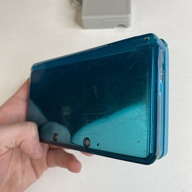 Nintendo 3DS Handheld Video Game Console Blue CTR-001 (USA) W Charger Stylus