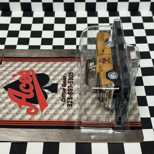 2025 M2 Machines 1/64 1959 GMC Fleetside Truck Ace's Garage Gold - Rubber Tires - Picture 3 of 6