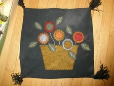 Vintage Folk Art Black with Flower Pot Handmade Pillow Cover 16"x16" (SU160)