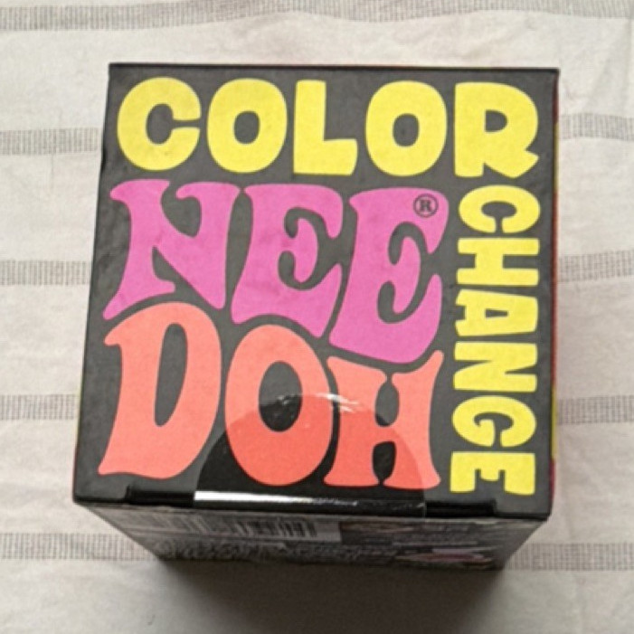 Schylling Color Change NeeDoh Groovy Glob Squeeze Toy MPN 24077HY