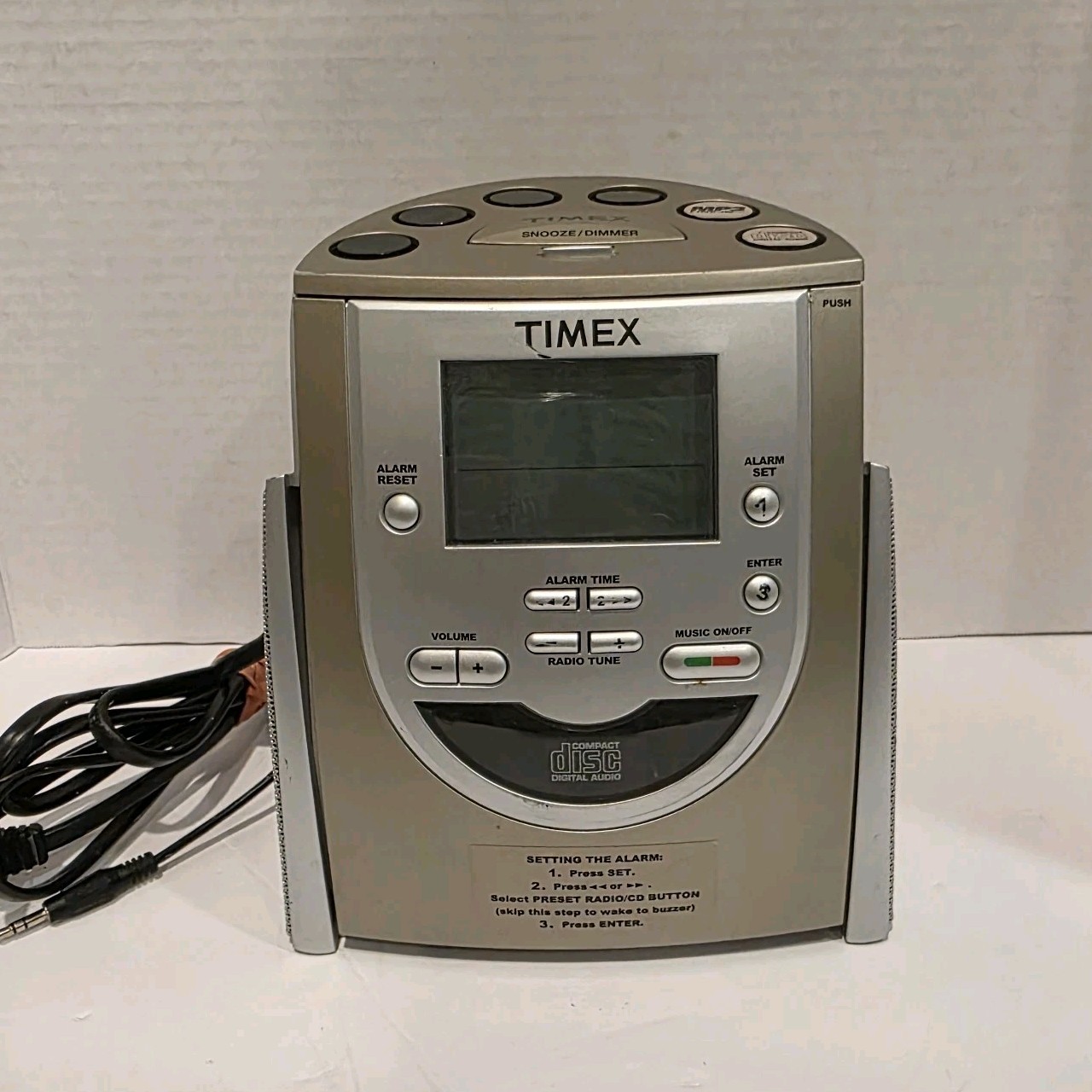 Snooze W/ Mp3 Line-in
