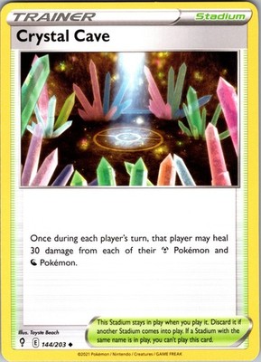 Crystal Cave 144/203 Uncommon Regular SWSH07: Evolving Skies NM