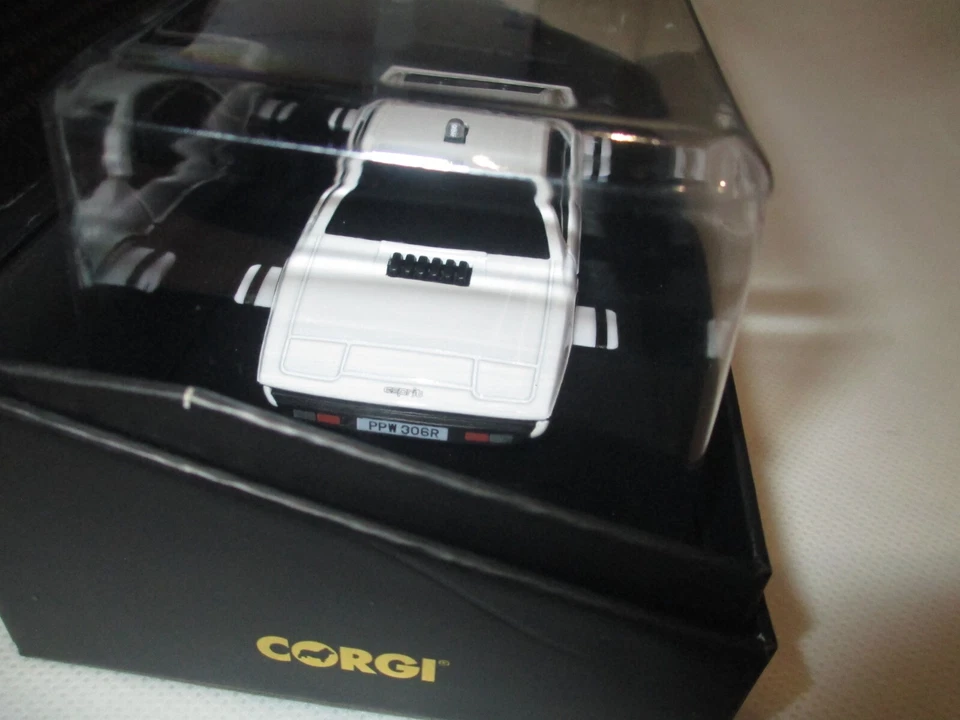 CORGI 1:36 JAMES BOND THE SPY WHO LOVED ME   LOTUS ESPRIT S1 SUBMARINE - Image 3 of 4
