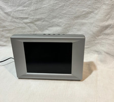 Kensington Model 67100 Digital Photo Album silver 4GB internal memory