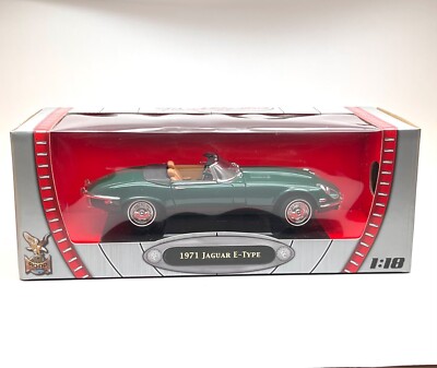Road Signature 92608 Jaguar E Type Sportwagen Bj.1971 in grün, OVP, 1:18, K300