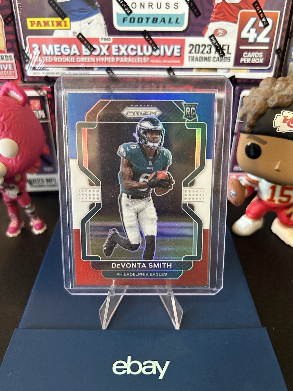 2021 Panini Prizm #335 DeVonta Smith Red White Blue Philadelphia Eagles