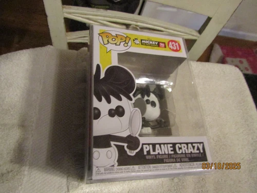 Funko Pop Disney 90 Years Plane Crazy Mickey Mouse #431 New with Pop Protector