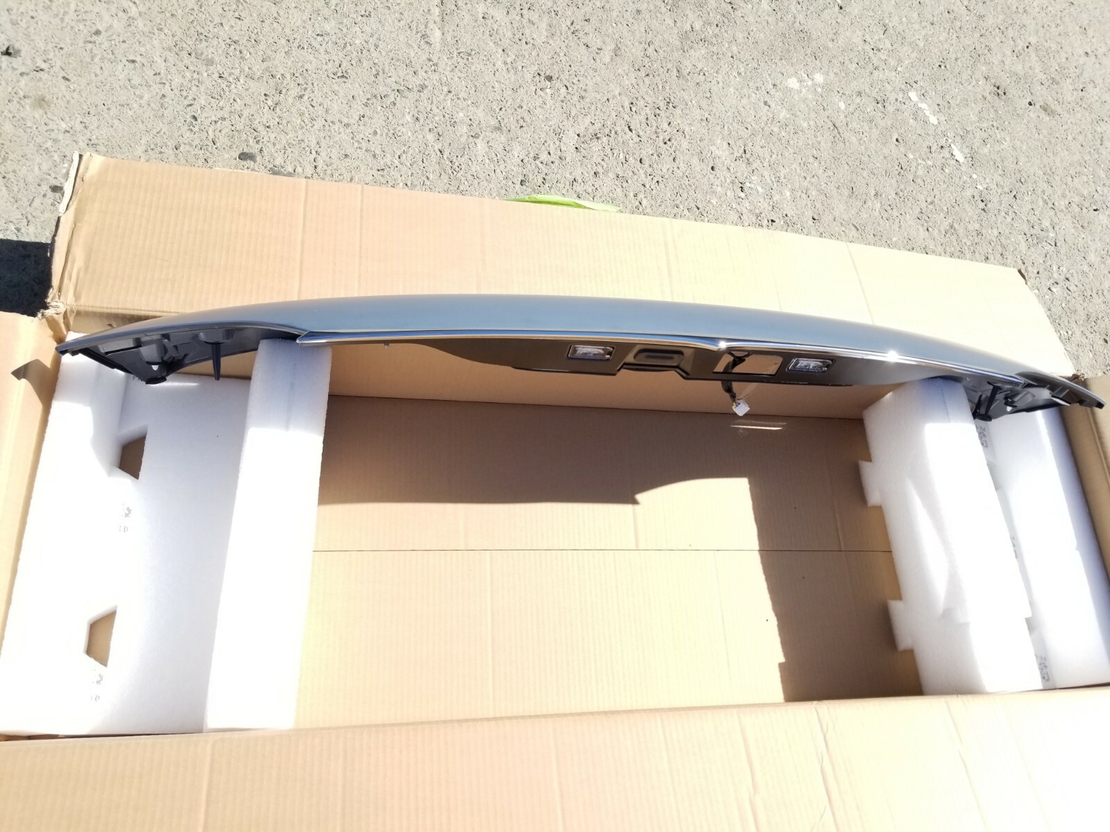 Maserati Levante 2017-2019 LOWER Rear spoiler P/N 670119719