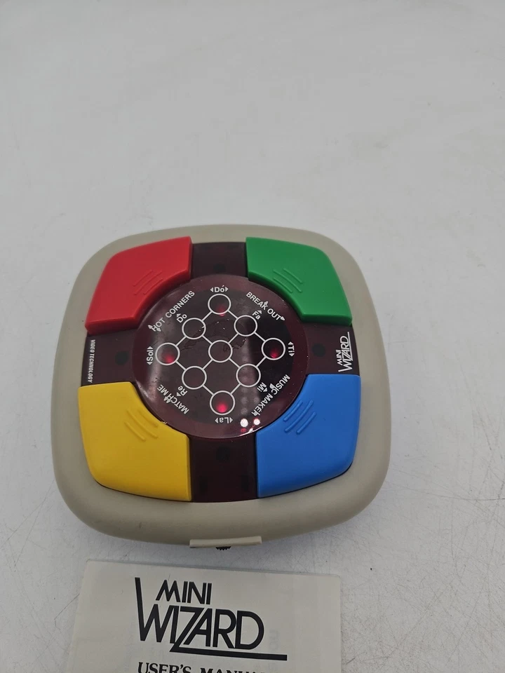 Vintage 1987 VTech Mini Wizard Electronic Handheld  Game - Image 4 of 4