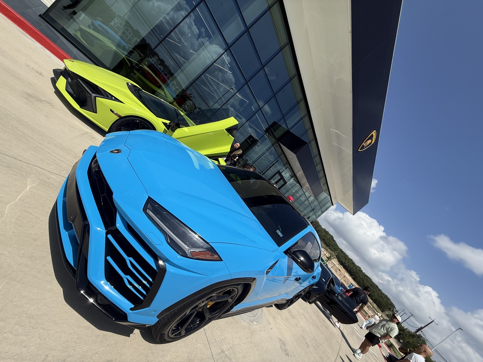 LAMBORGHINI URUS HOOD 2018 2019 2020 2021 2022 2023 4ML010515A OEM