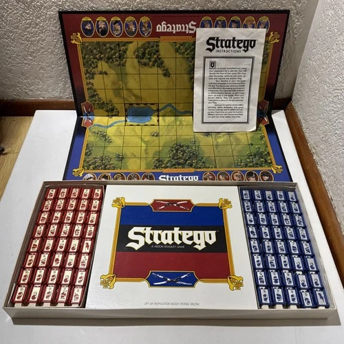 Vintage 1986 STRATEGO Board Game Milton Bradley **COMPLETE w/ Instructions