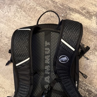 Mammut Lithium 20 -Black/Lithium 20L Daypack/Black /#MAMU5G9 | eBay