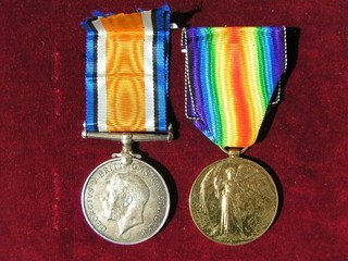 WW1 BRITISH ARMY WAR & VICTORY MEDAL PAIR TO TANK CORPS CASUALTY ALFRED THOMAS