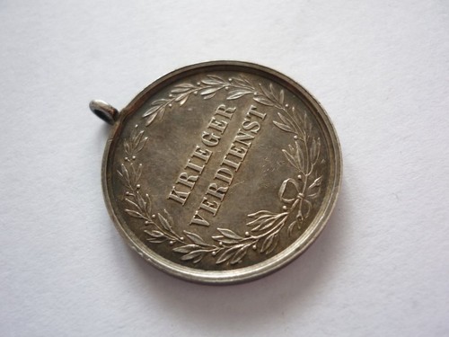 Antique German KRIEGER VERDIENST Prussia Merit Silver Medal 1872 - Picture 3 of 7
